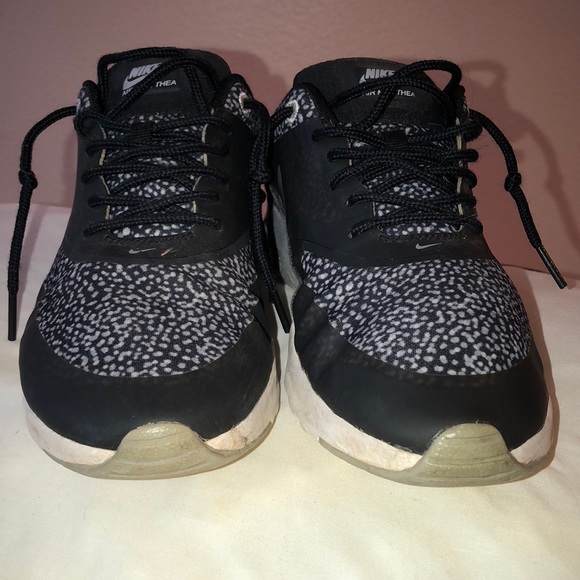 Black nike AirMax - Picture 2 of 4